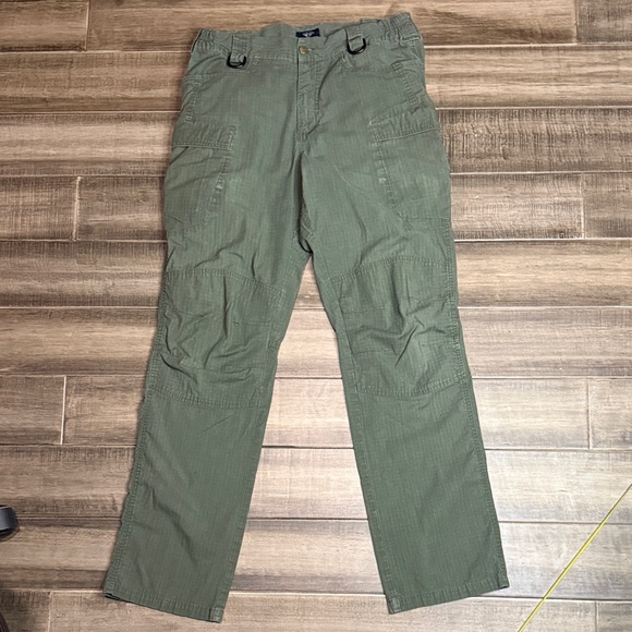 Condor Men's Green Cargo Pants - Picture 1 of 6